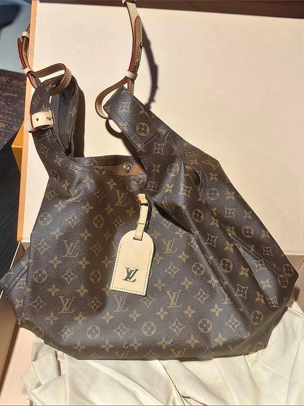 Louis Vuitton Atlantis GM Monogram Hobo in Brown